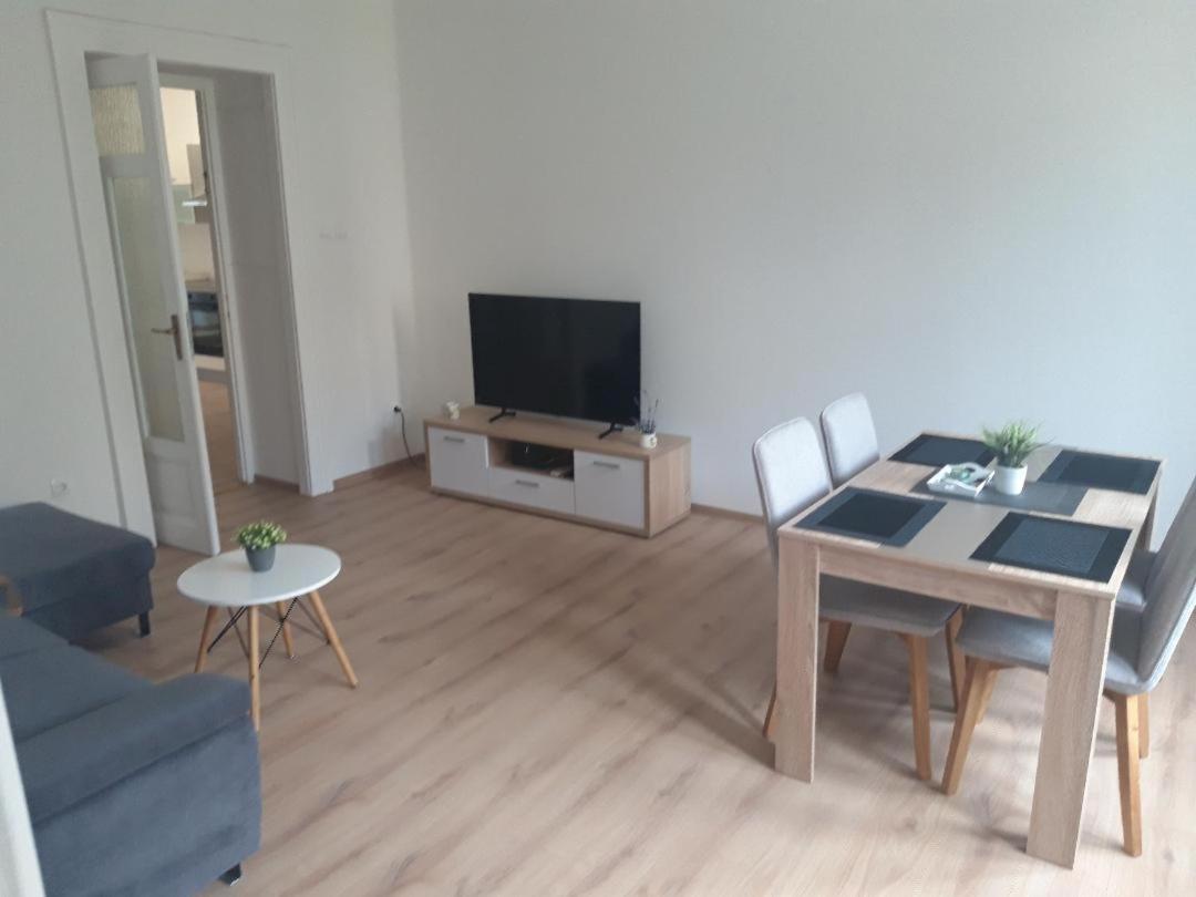 Apartman Matteo Риека Экстерьер фото